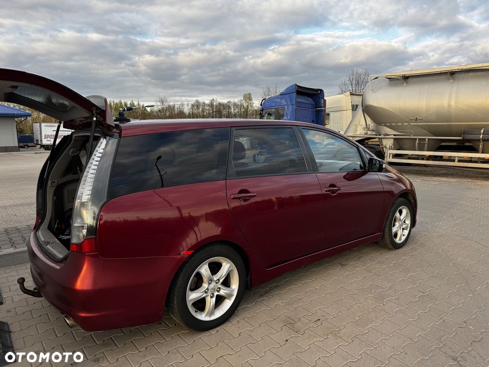 Mitsubishi Grandis 2.4 Intense - 25