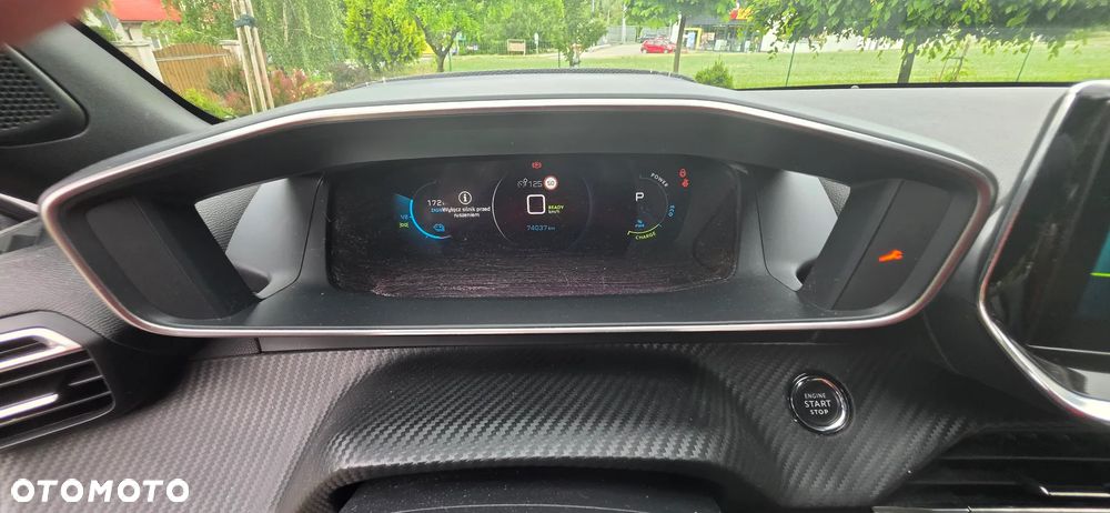 Peugeot 2008 - 6