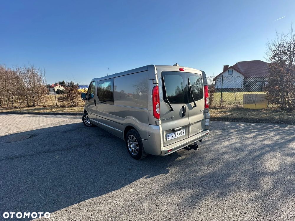 Renault Trafic - 10