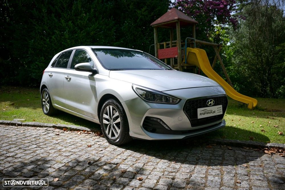 Hyundai i30 1.6 CRDI STyle+Navi - 5