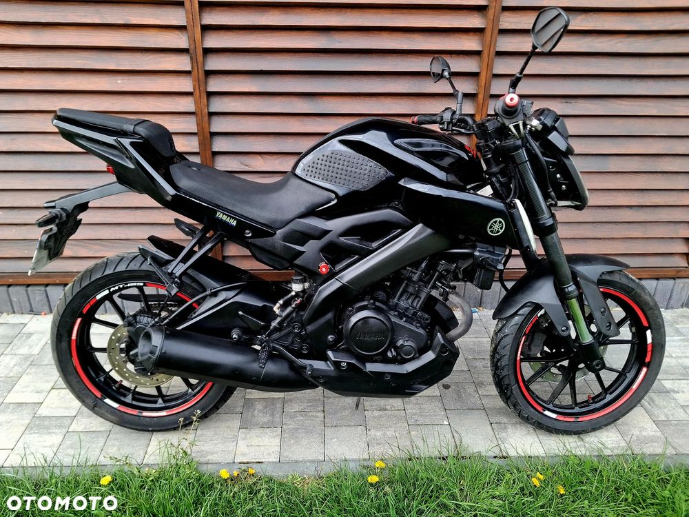 Yamaha MT - 3