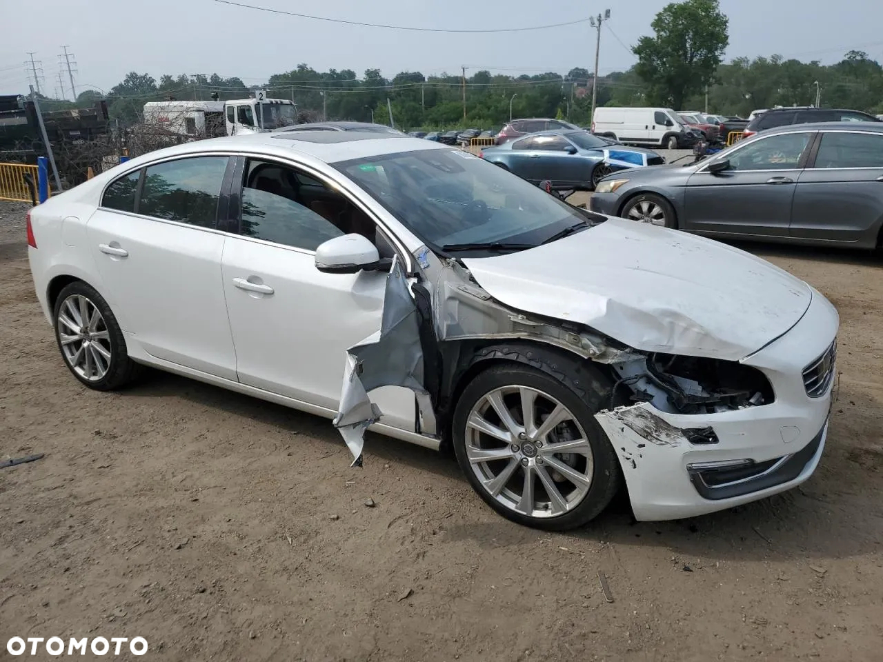 Volvo S60 - 3
