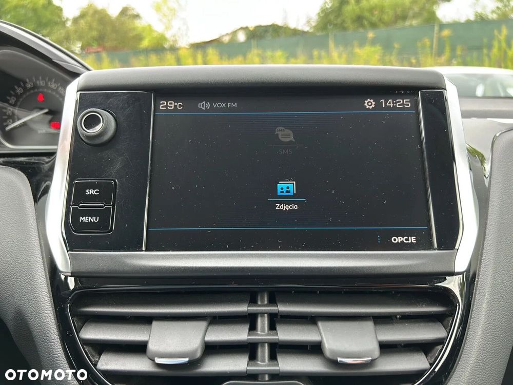 Peugeot 208 1.2 PureTech Style - 31