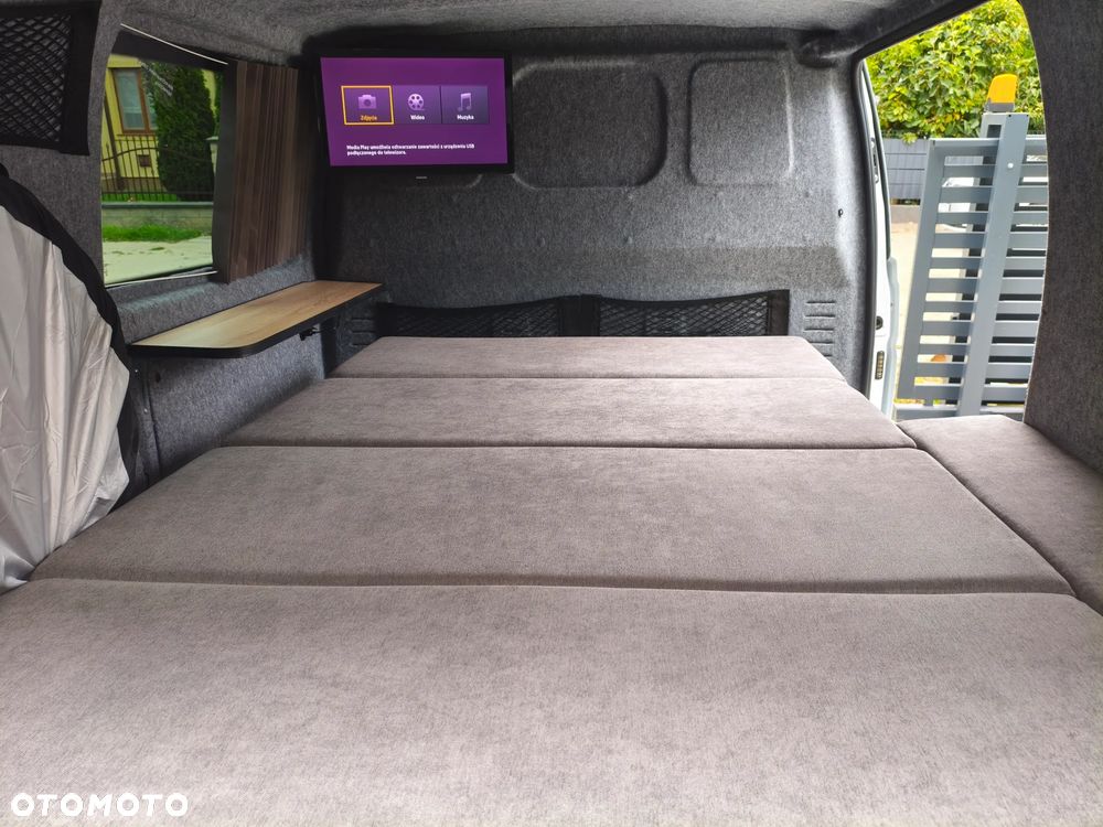 Mercedes-Benz Vito - 21