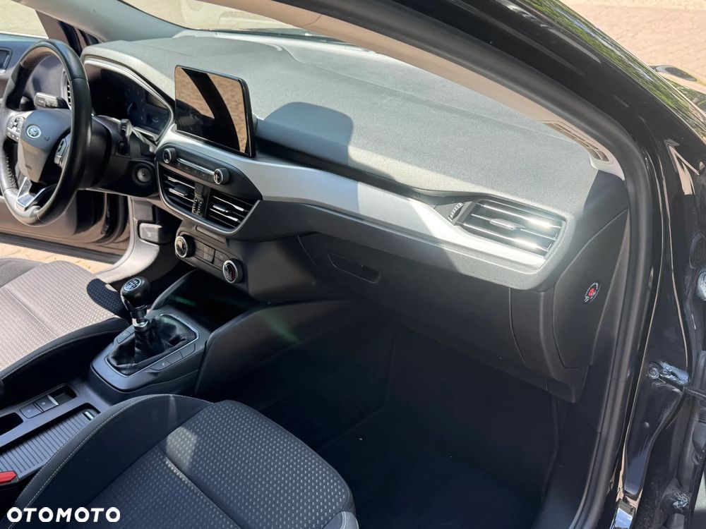 Ford Focus 1.0 EcoBoost Trend - 15
