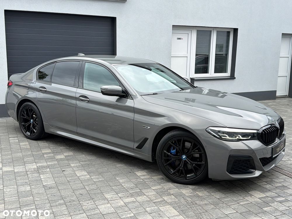 BMW Seria 5 530e xDrive sport - 21