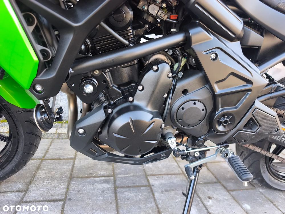 Kawasaki Versys 650 - 22