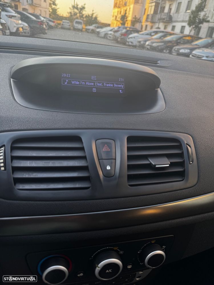 Renault Mégane Sport Tourer 1.5 dCi Zen - 8