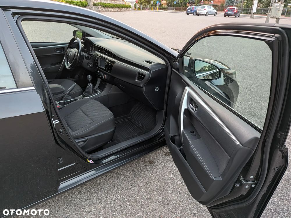 Toyota Corolla 1.6 Premium EU6 - 9