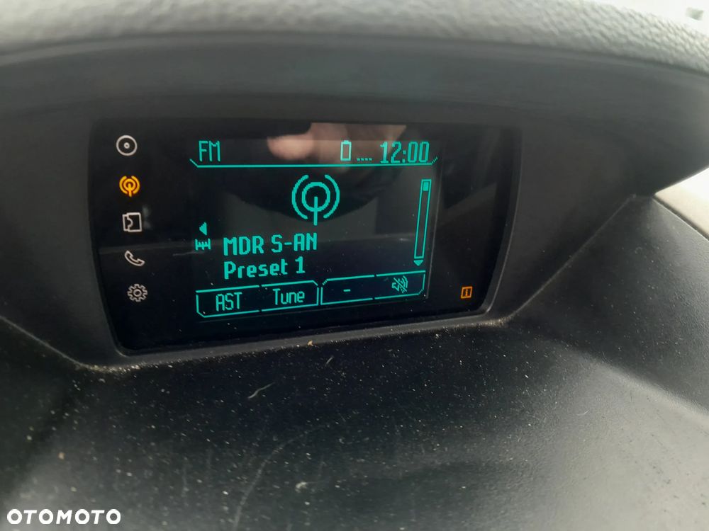 Ford Tourneo Courier 1.0 EcoBoost Ambiente - 13