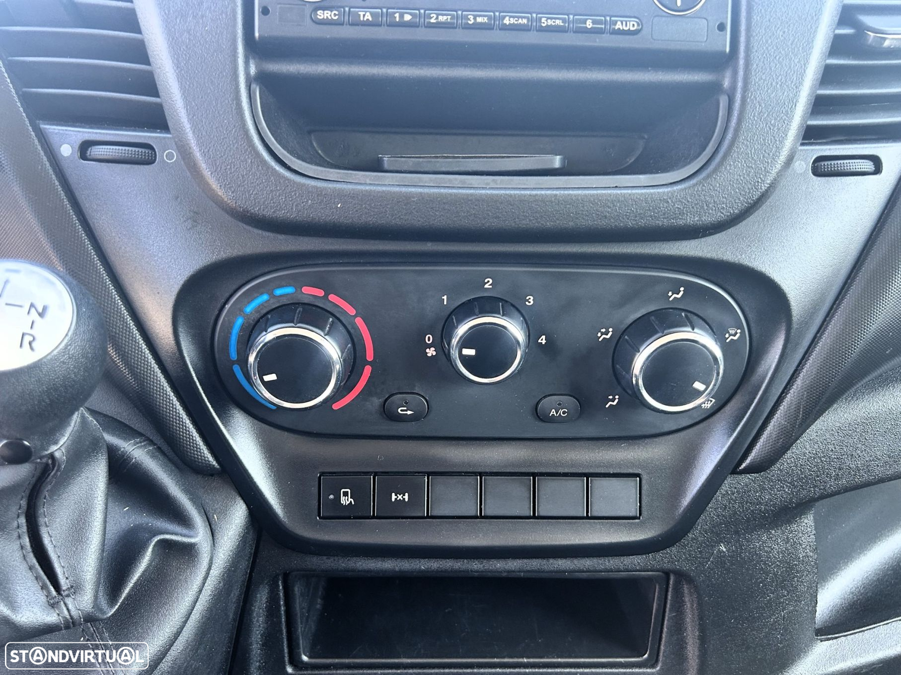 Iveco Daily 35C13 RODADO DUPLO BASCULANTE - 20