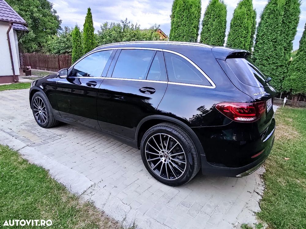 Mercedes-Benz GLC 220 d 4MATIC - 22