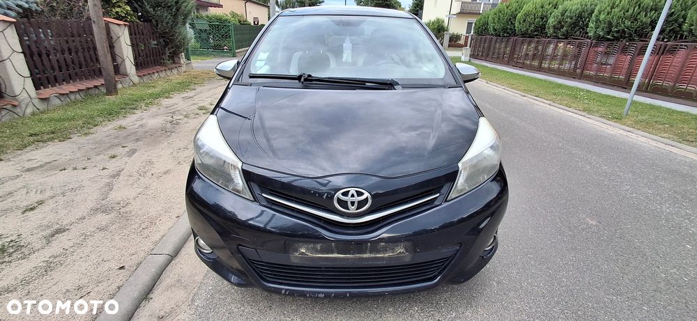Toyota Yaris - 3