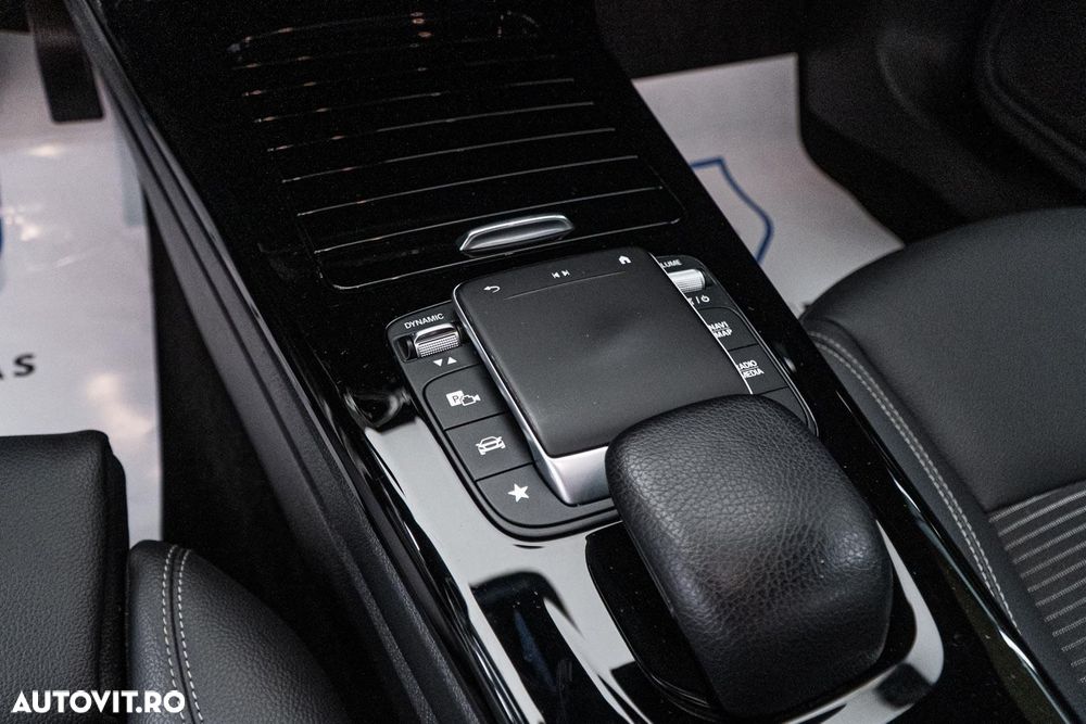 Mercedes-Benz CLA 180 d 8G-DCT Progressive Line Advanced - 16