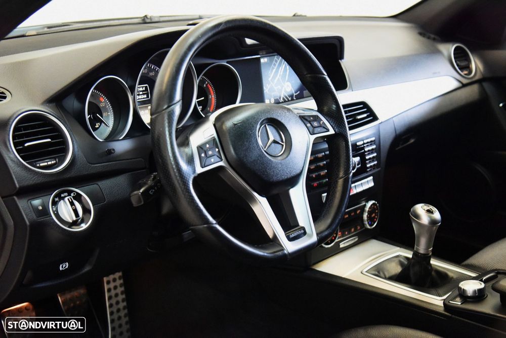 Mercedes-Benz C 250 - 18