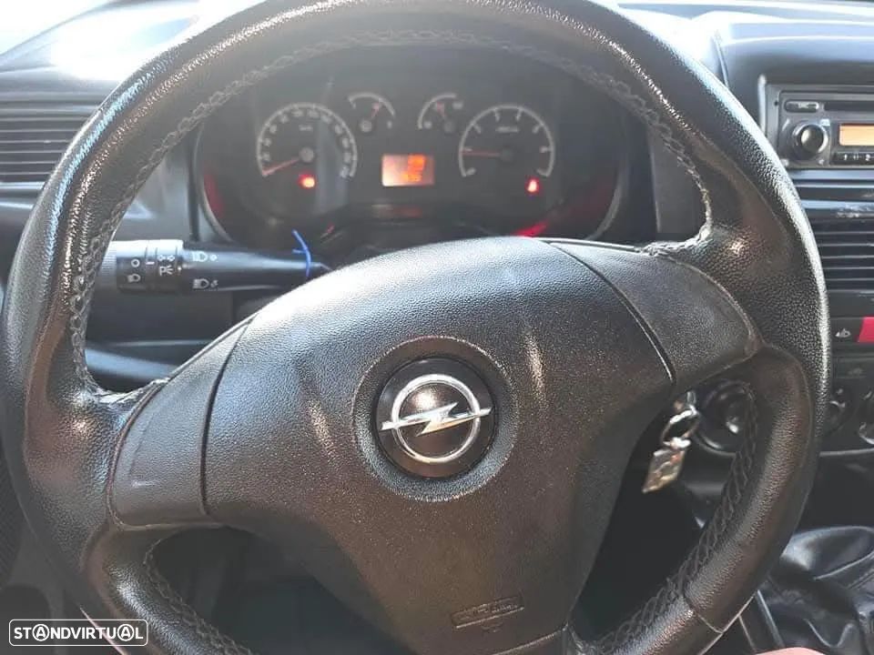 Opel Combo 1.6 XL - 12