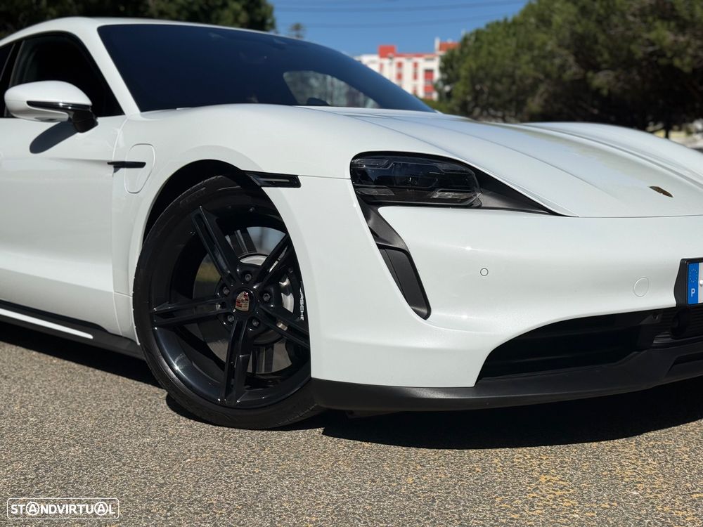 Porsche Taycan 4S Bateria Performance Plus - 10