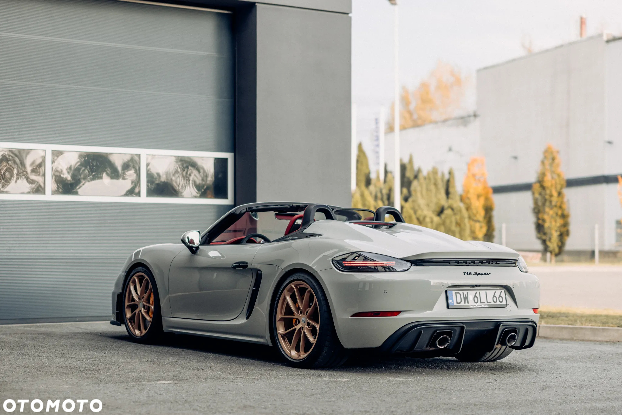 Porsche 718 Spyder - 6
