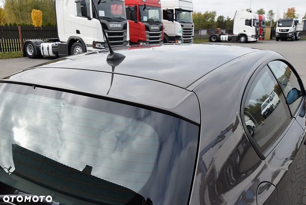 BMW Seria 1 116i - 19