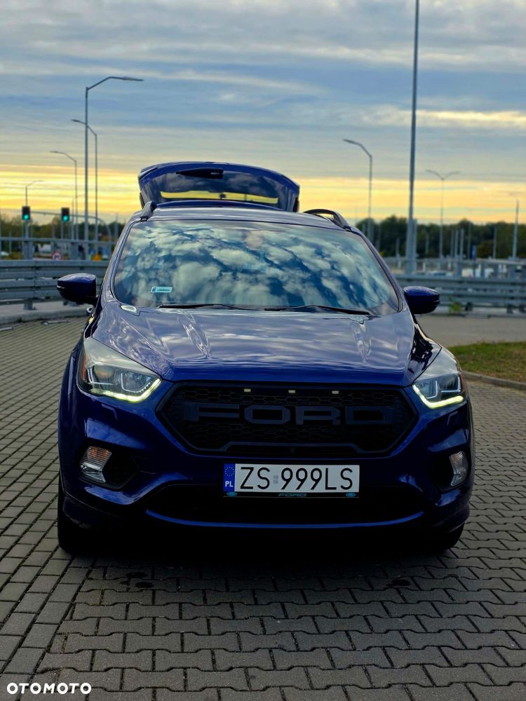 Ford Kuga - 10