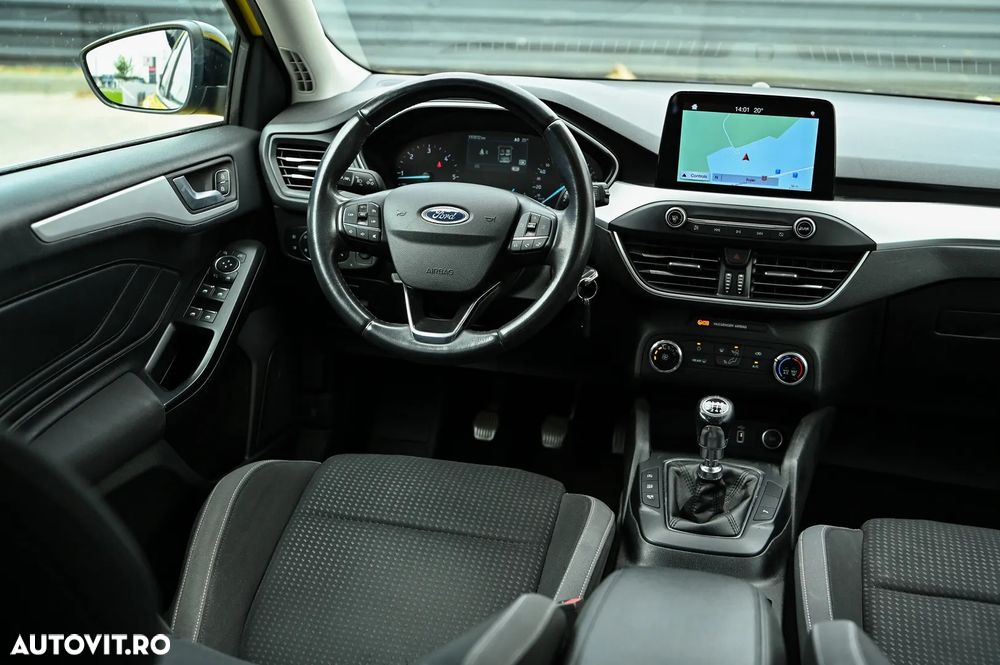 Ford Focus Turnier 1.5 EcoBlue Start-Stopp-System COOL&CONNECT - 18