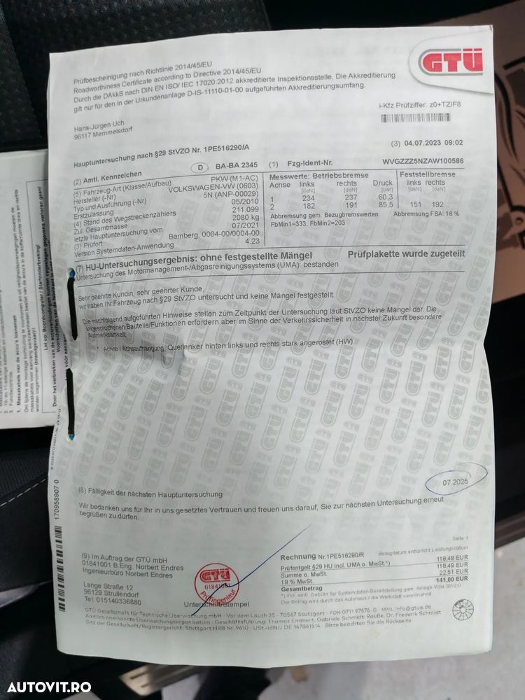 Volkswagen Tiguan 2.0 TDI DPF BlueMotion Technology Sport & Style - 32