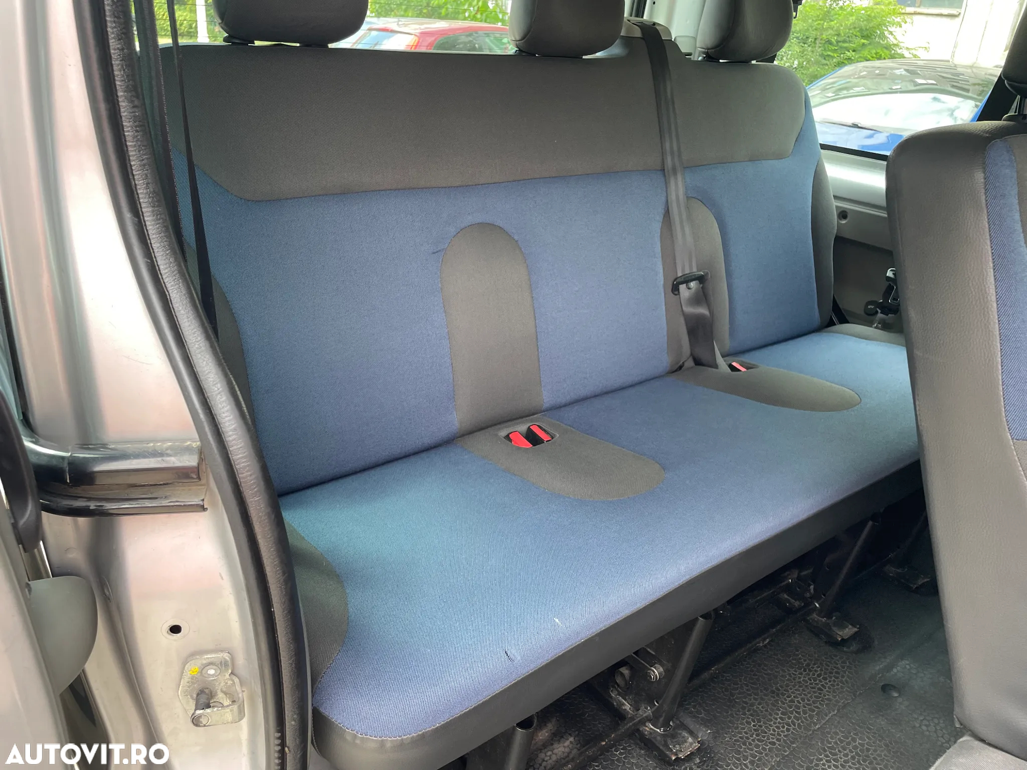 Renault Trafic 2.0 dCi 115 Passenger Expression - 7