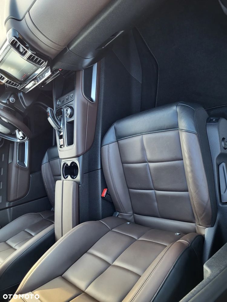 Citroën C5 Aircross Pure Tech 180 S&S EAT8 SHINE - 19