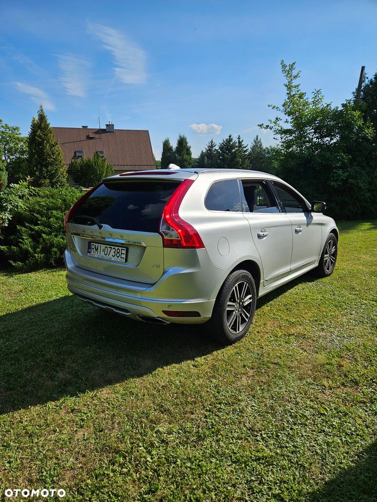 Volvo XC 60 T5 Geartronic Momentum - 3