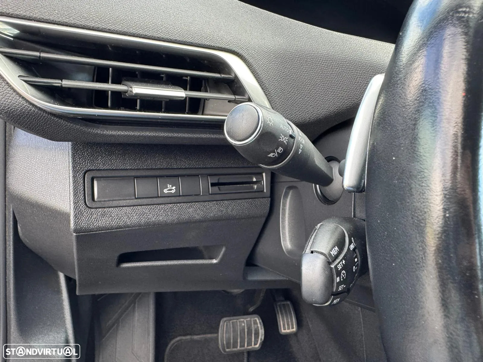 Peugeot 3008 1.5 BlueHDi GT Line EAT8 - 15