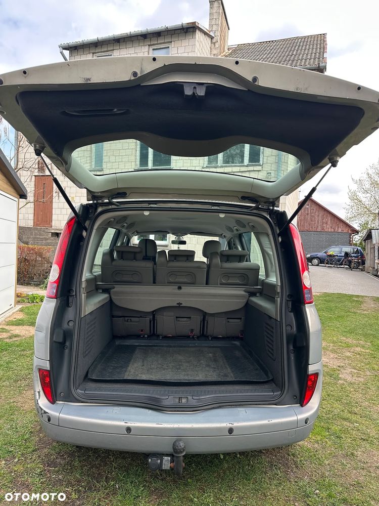 Renault Espace 2.2 dCi Expression - 25