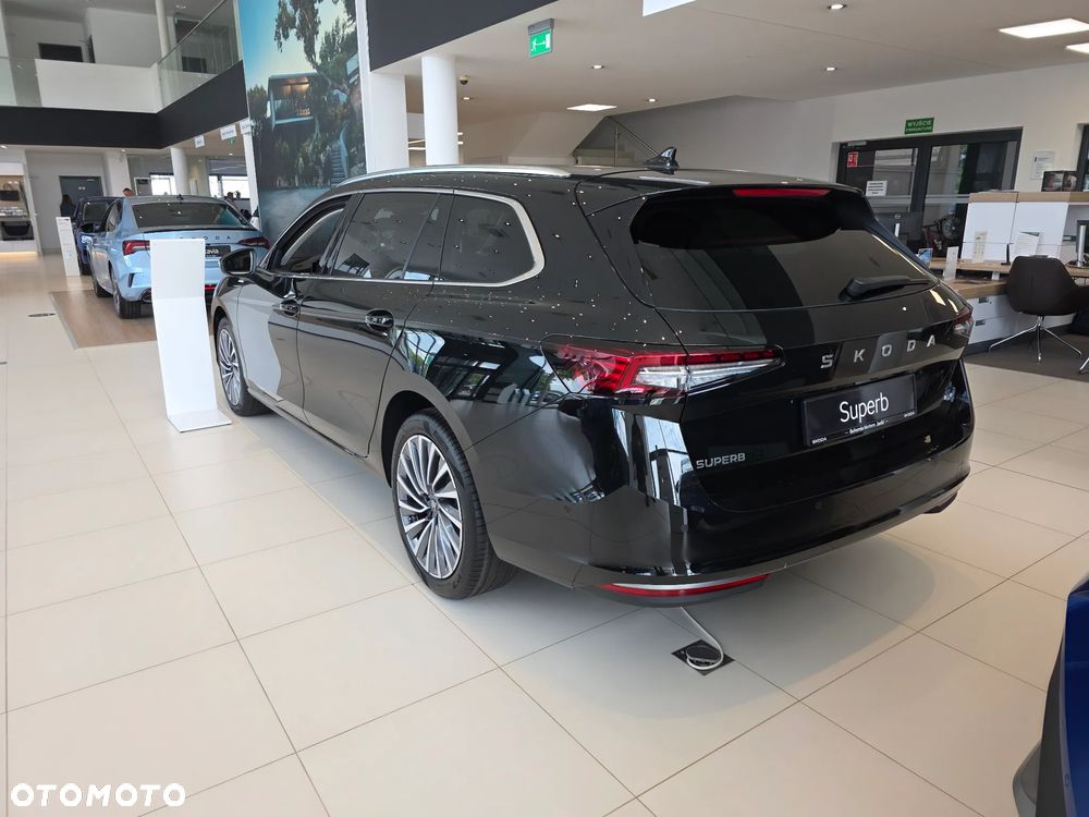 Skoda Superb 2.0 TDI SCR 4x4 L&K DSG - 5