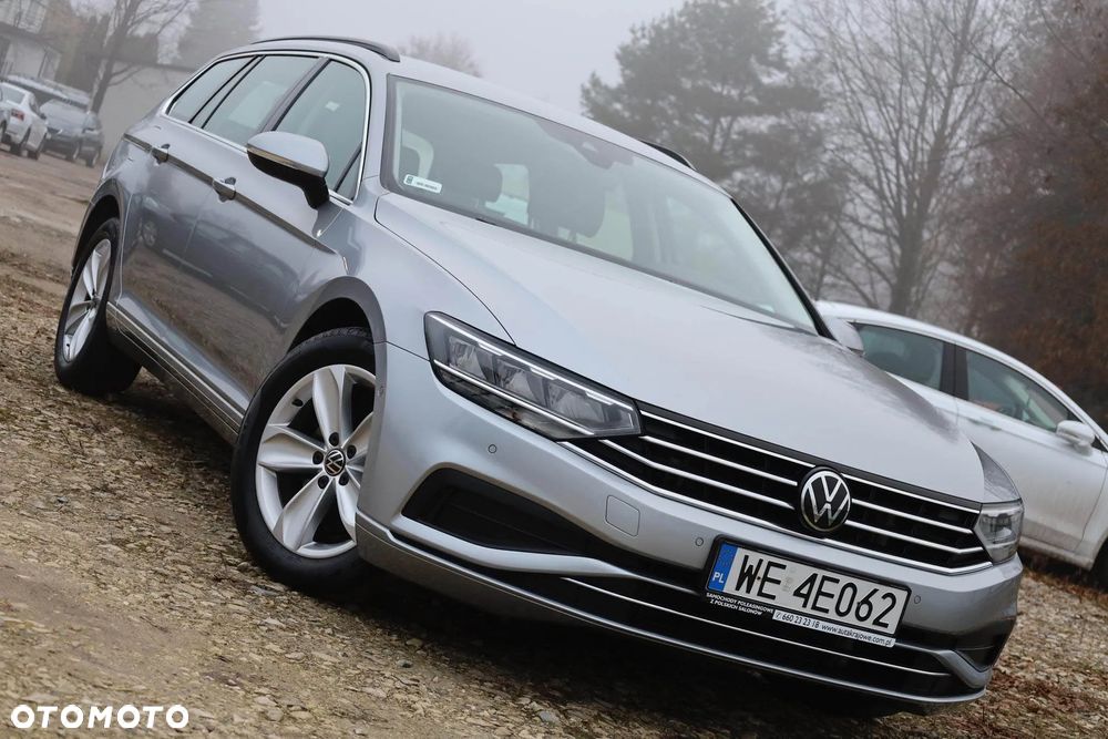 Volkswagen Passat - 3