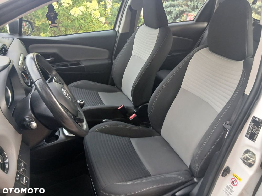 Toyota Yaris 1.5 Selection - 10