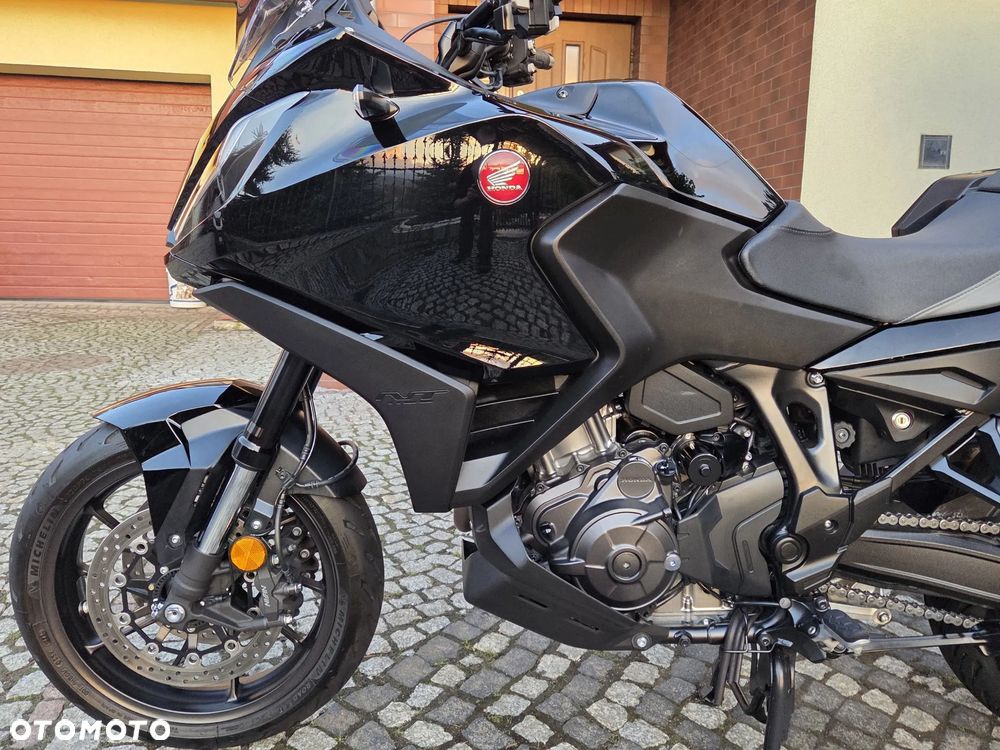 Honda NT - 7