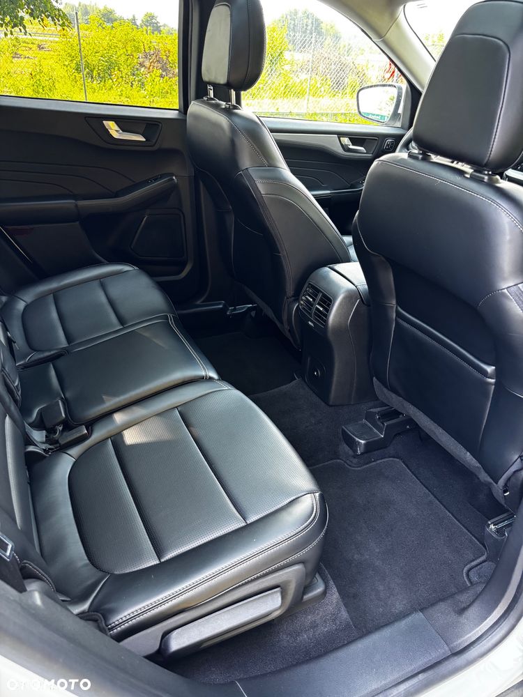 Ford Escape 2.0 EcoBoost AWD Titanium - 14