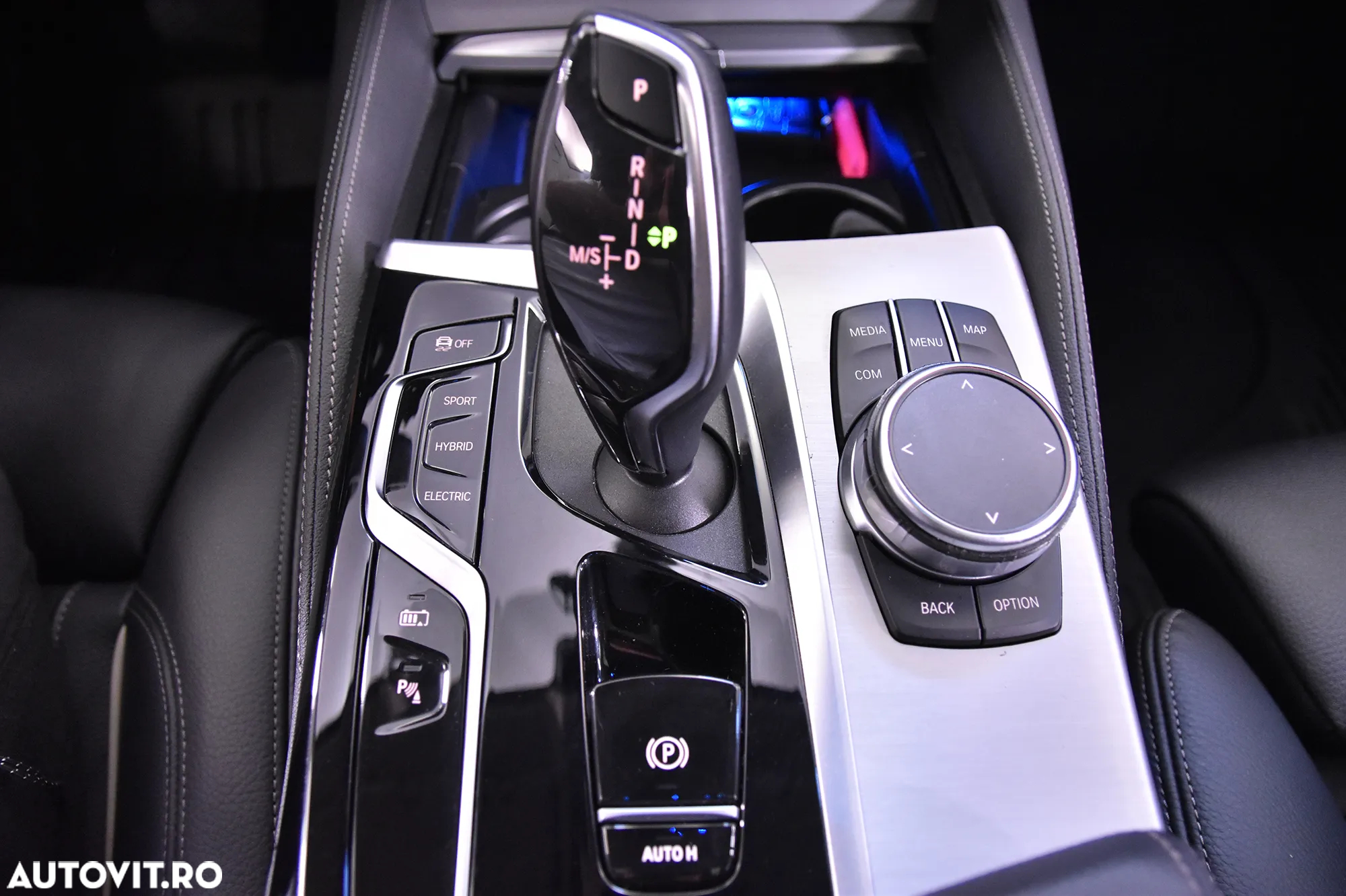 BMW Seria 5 530e xDrive AT PHEV - 17