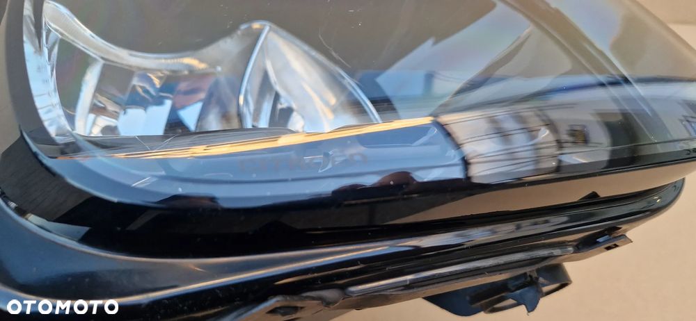 CITROEN C3 AIRCROSS 17R- - LAMPA PRZÓD PRAWA EURO - 7