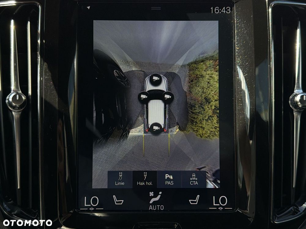 Volvo XC 60 - 28
