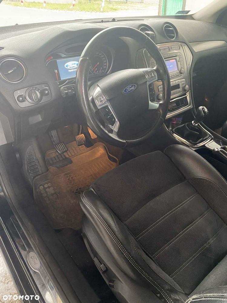 Ford Mondeo 1.8 TDCi Titanium - 9