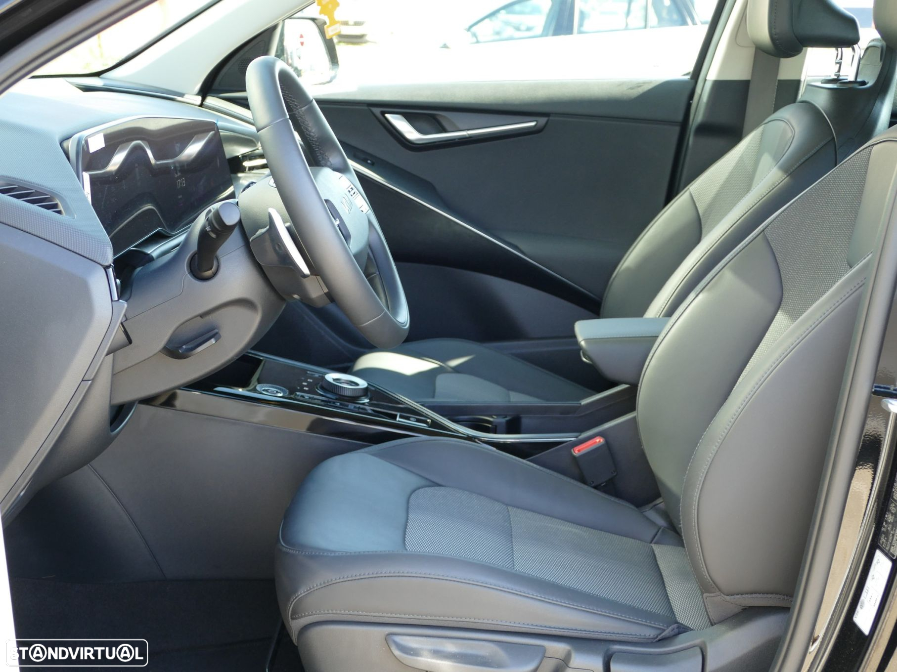 Kia Niro EV e-Niro 64kWh Tech X - 17