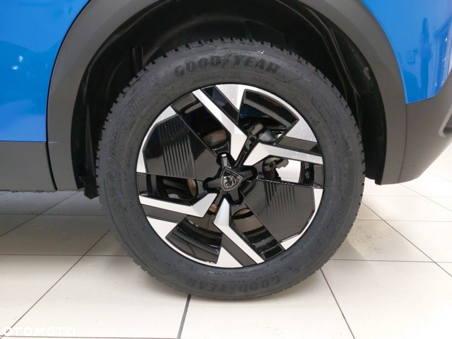 Peugeot 2008 1.2 PureTech Allure S&S EAT8 - 12