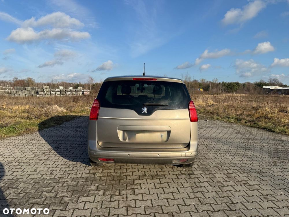 Peugeot 5008 2.0 HDi Premium - 5