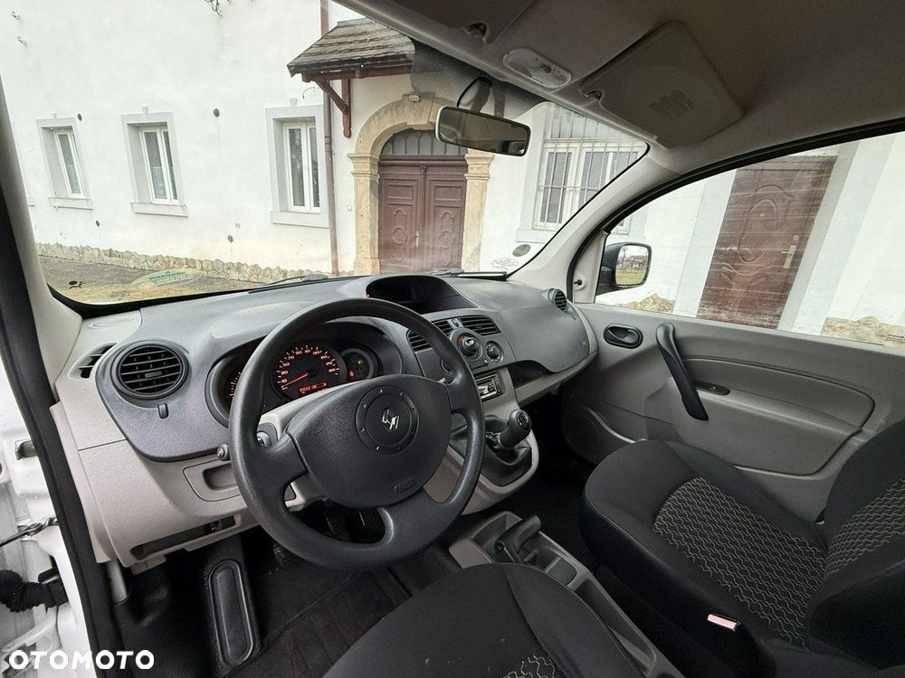 Renault Kangoo 1.6 8V 90 Happy Family - 29