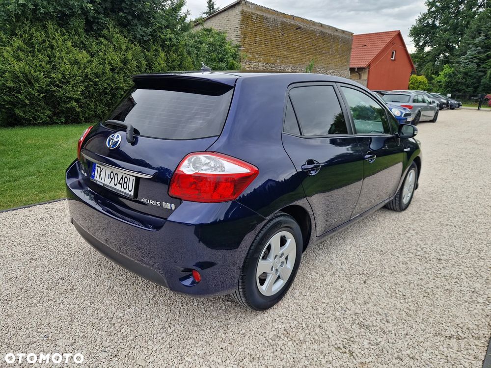 Toyota Auris - 16