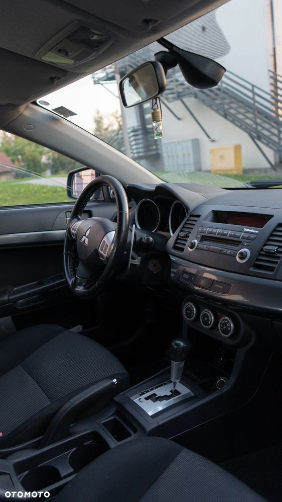 Mitsubishi Lancer 1.8 Intense CVT - 7