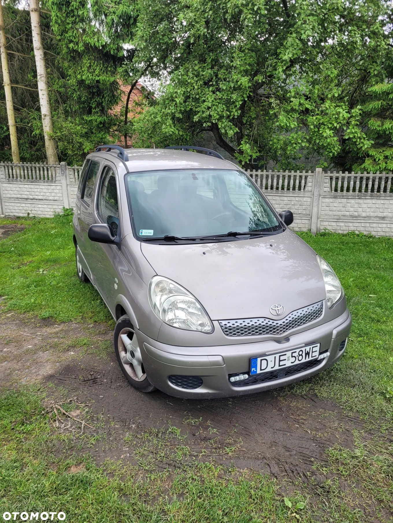 Toyota Yaris Verso 1.4 D-4D - 1