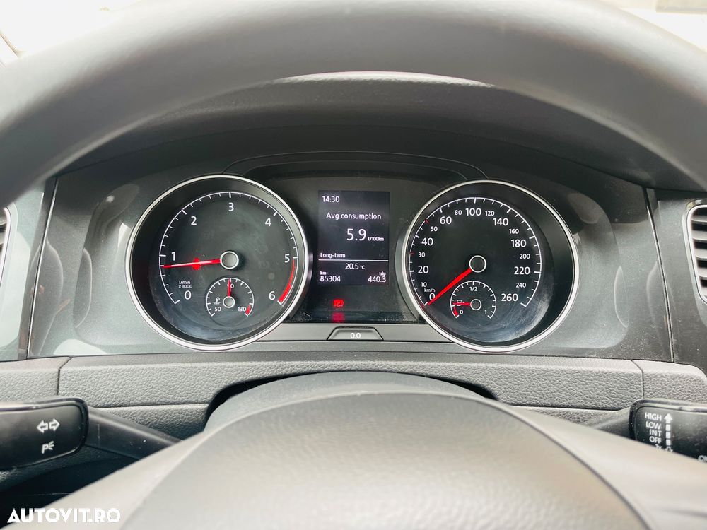 Volkswagen Golf 1.6 TDI Comfortline - 7