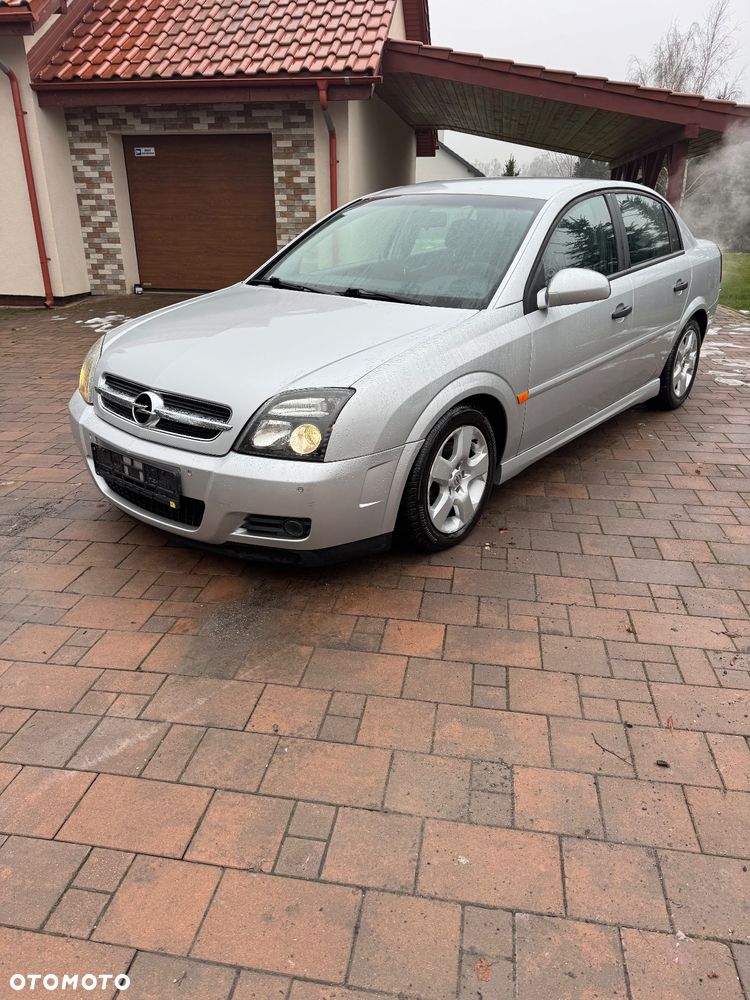 Opel Vectra GTS 2.2 DTI - 1