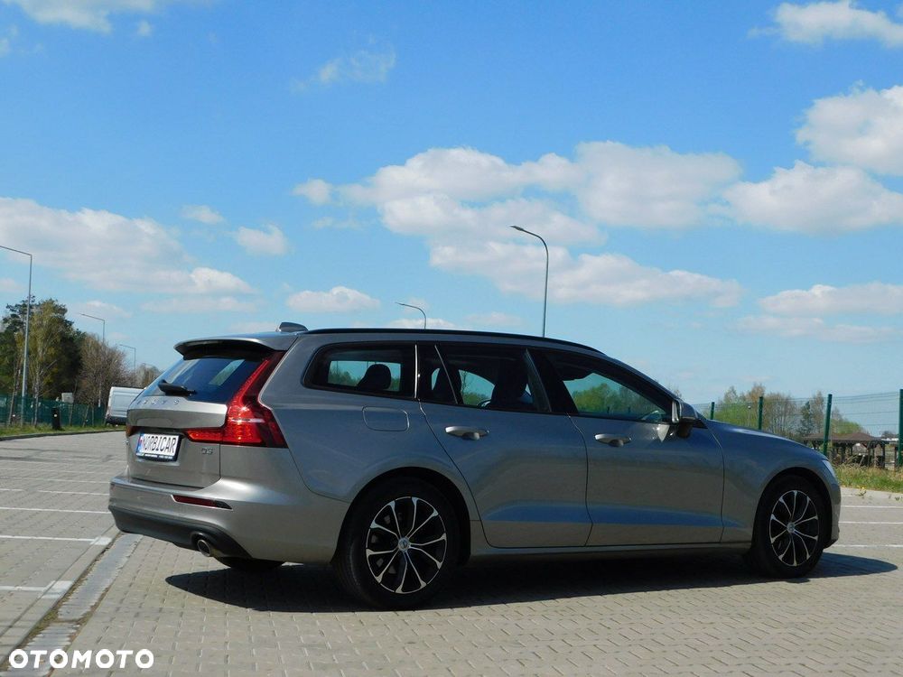 Volvo V60 D3 Momentum Pro - 39